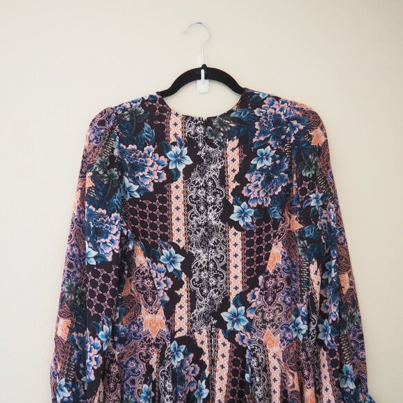 !! Sheike Voodoo Long Sleeve Floral Patchwork V-Neck Dress - Picture 8 of 9